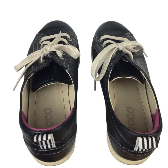 Ecco Black Shoes - Picture 10 of 15